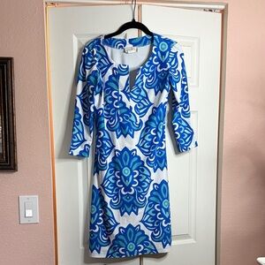 Chelsea Gunn Blue and White Patterned Dress size XS